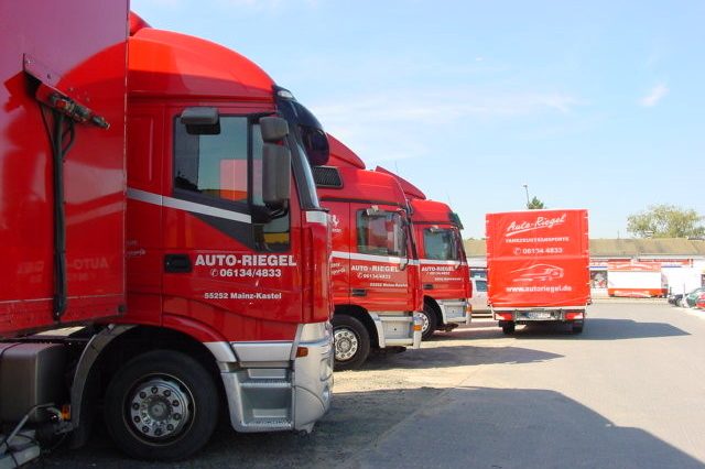 Fahrzeugüberführung, Fahrzeugtransport, Autotransport, Autos transportieren, Überführung, Mainz-Kastel, Wiesbaden, Mainz, Rhein-Main-Gebiet